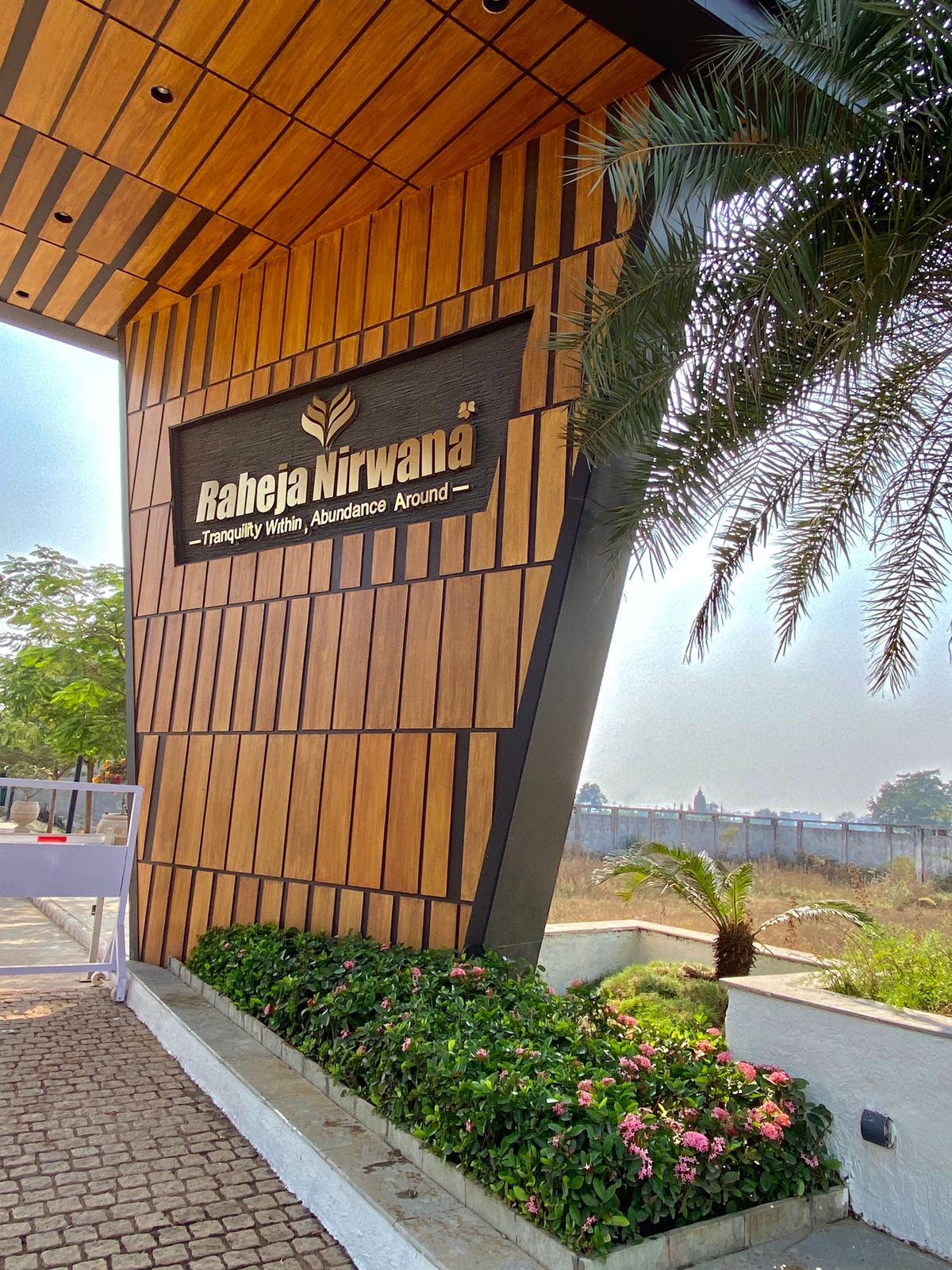 Plot For Sale in Raheja Nirwana 