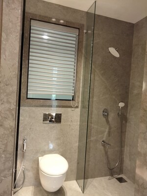 Bathroom in 1 BHK Apartment at Sunteck One World, Naigaon East – for Sale