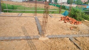 Master Bedroom in 2 BHK Independent House at Deva Road – for Sale