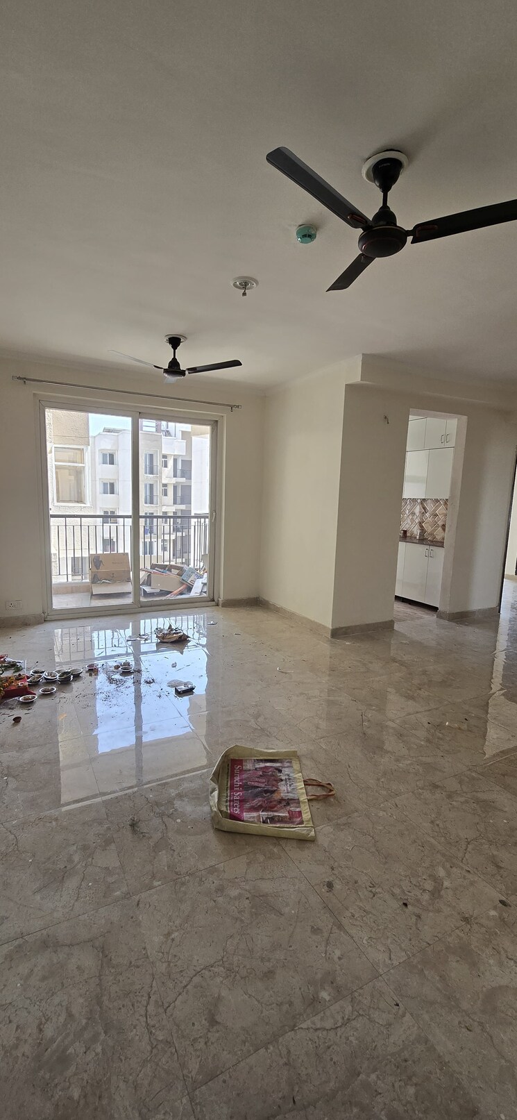 Living Room, panchsheel-greens-ii 3 Bedroom 1510 Sq.Ft. Apartment In Sector 16 Greater Noida Greater Noida 8604312