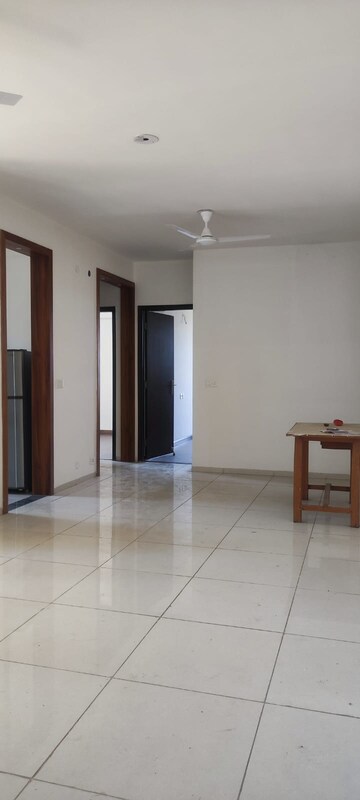 3 BHK Apartment For Rent in BPTP Discovery Park, Sector 80