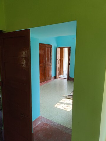 Room in 2 BHK Apartment at Lake Town – for Sale