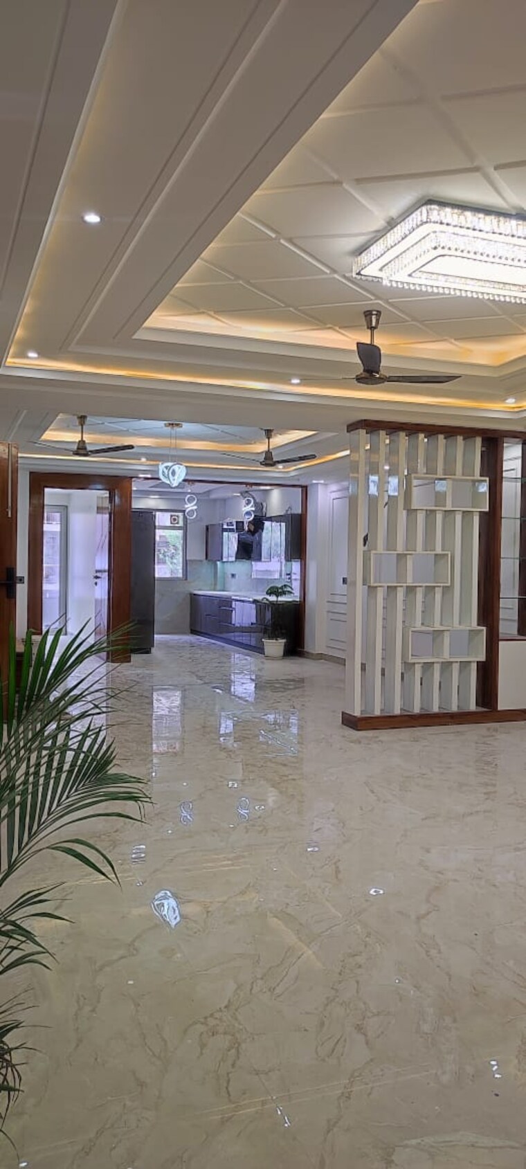  Parking, bptp-park-central 4 Bedroom 350 Sq.Yd. Builder Floor In Sector 85 Faridabad 8604464