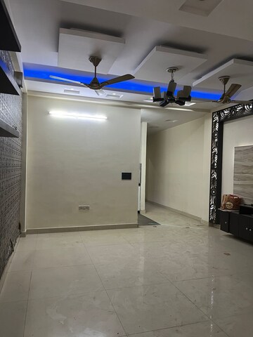 Room in 2 BHK Builder Floor at Tirupati Nagar – for Rent