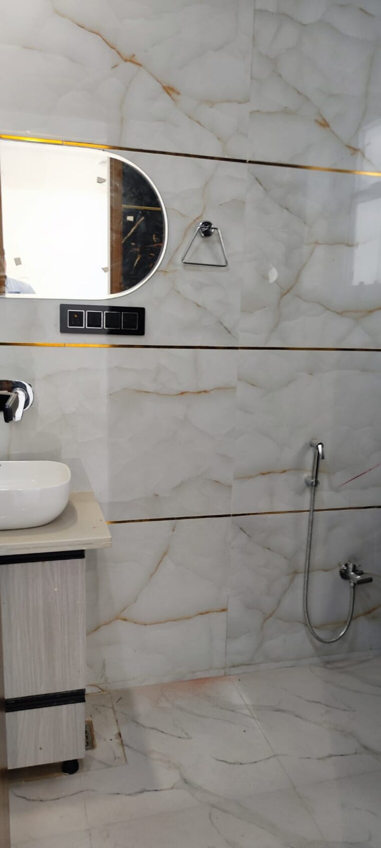 Bathroom, puri-kohinoor 3 Bedroom 150 Sq.Yd. Builder Floor In Sector 89 Faridabad 8604580
