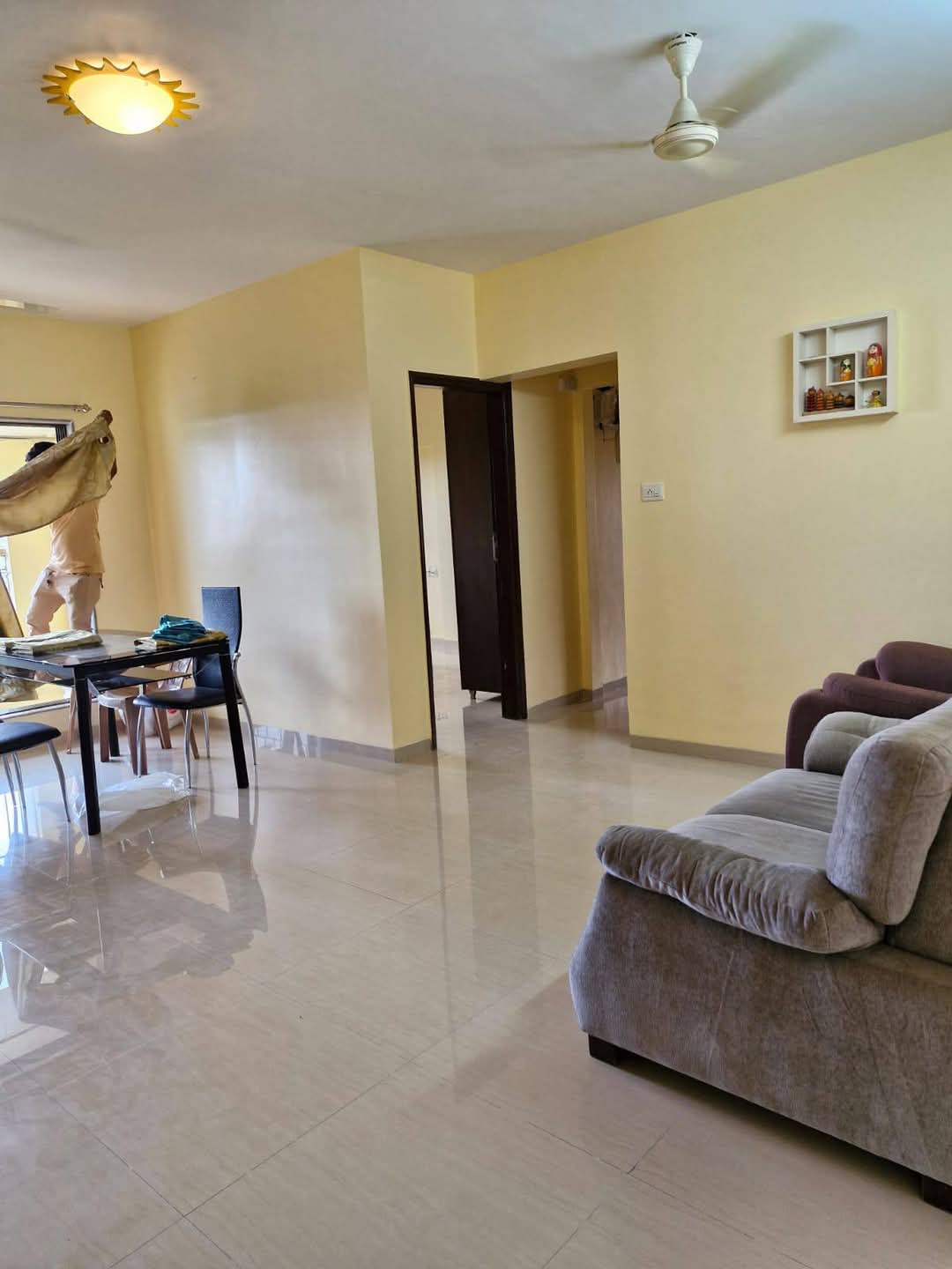 2 BHK 1100 Sq.Ft. Apartment in Rashi Tower