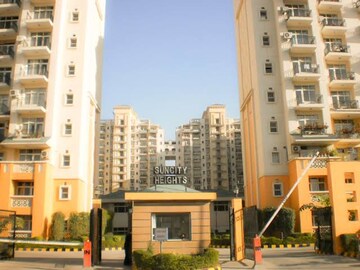 3 BHK Apartment – Exterior View View at Suncity Heights, Sector 54 - for Rent