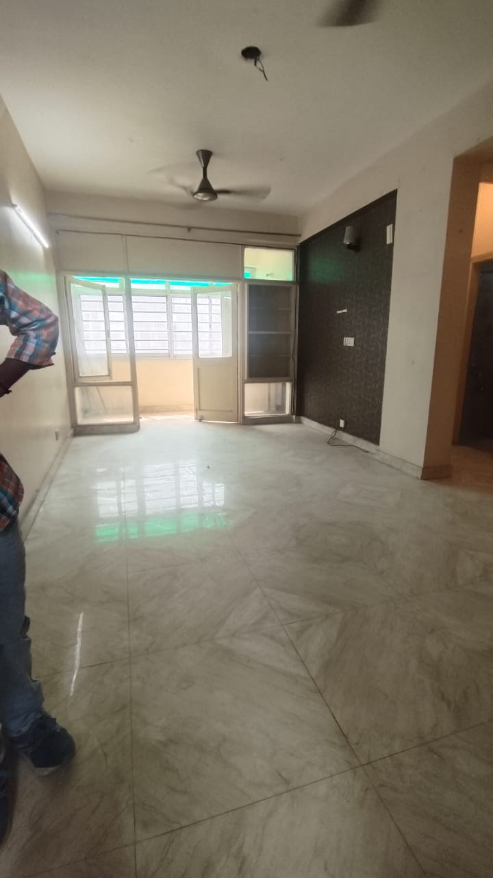 2 BHK + Pooja Room Apartment For Rent in Karthik Apartment