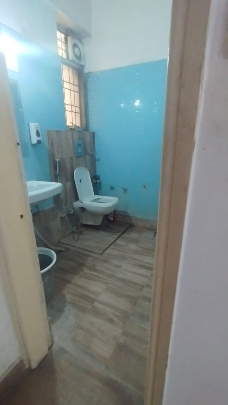 Bathroom, karthik-apartment 2 Bedroom 1200 Sq.Ft. Apartment In Sector 21c Faridabad 8604802