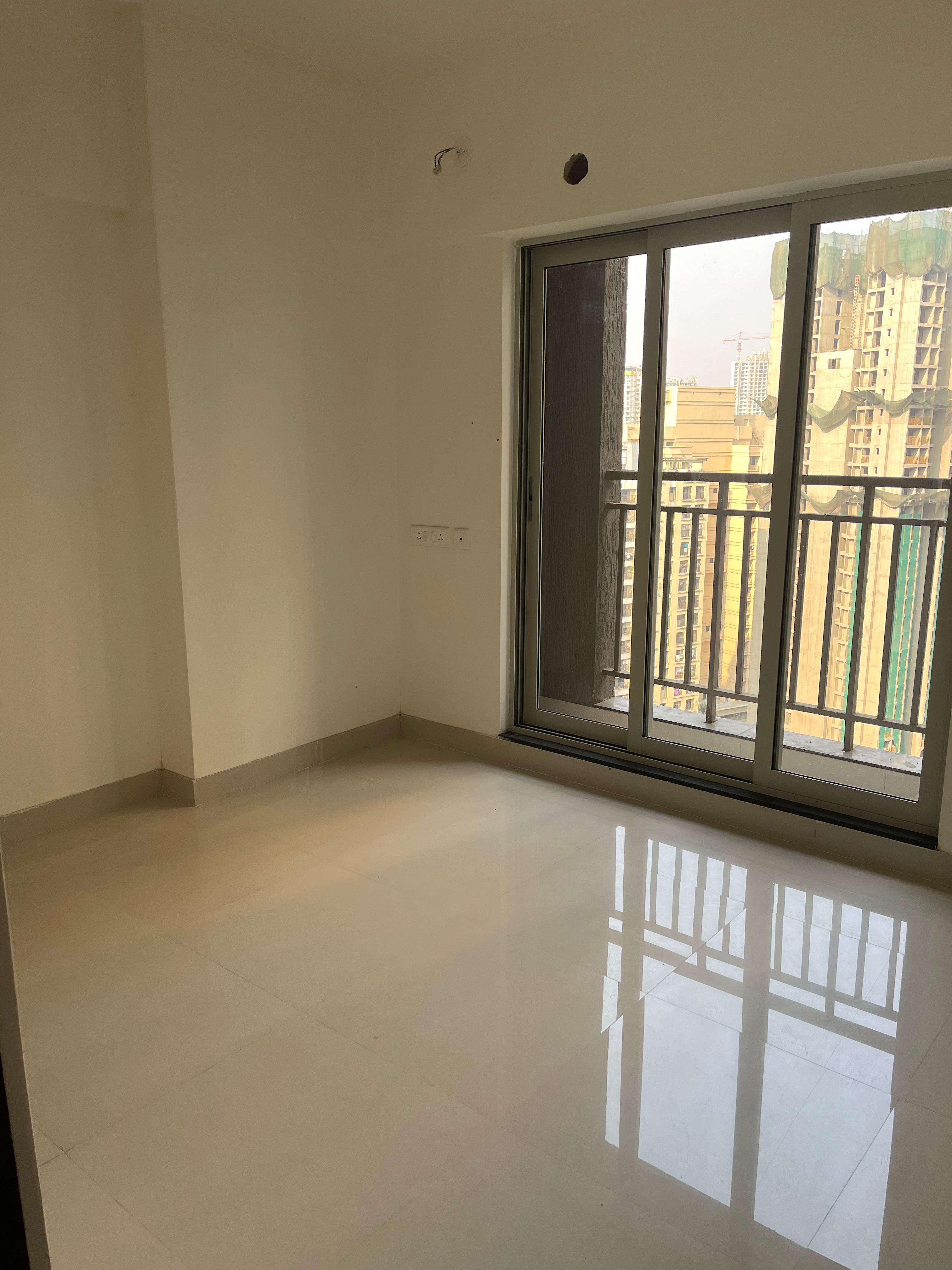 1 BHK + Pooja Room Apartment For Sale in Ashar Metro Towers