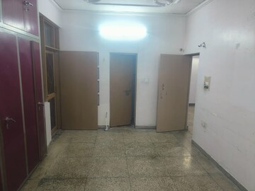 Room in 4 BHK Independent House at Indira Nagar – for Rent