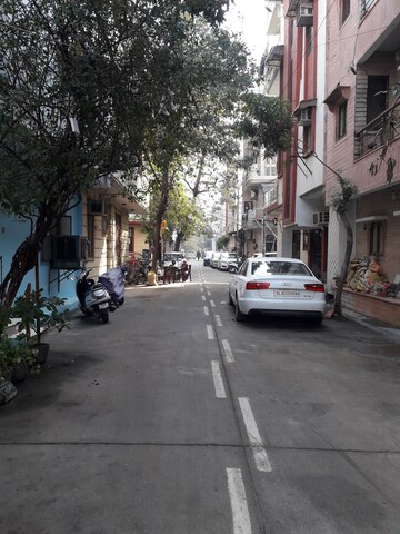 2 BHK Builder Floor For Sale in Rohini Sector 8