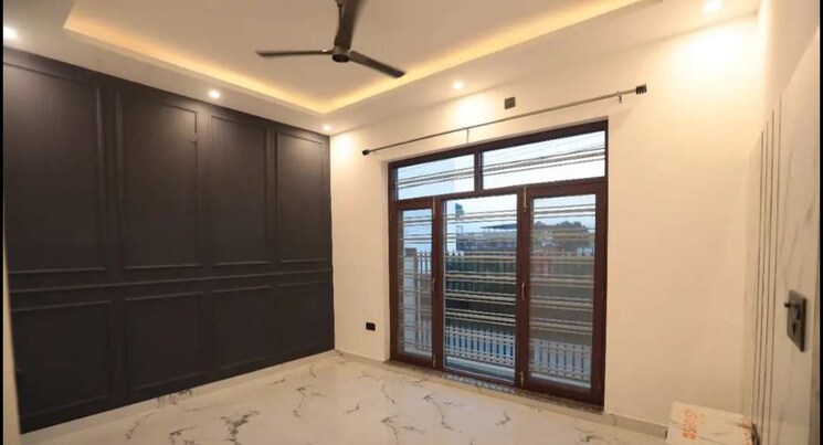 Room, sahastradhara road 4 Bedroom 124 Sq.Yd. Independent House In Sahastradhara Road Dehradun 8605108