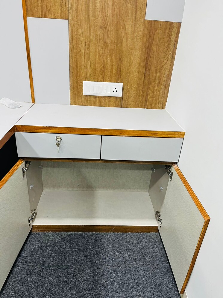 undefined, elegance-earth-arise Commercial Office Space 3370 Sq.Ft. In Makarba Ahmedabad 8605115