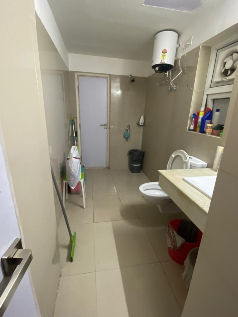 Master Bedroom, vipul-greens 3.5 Bedroom 1895 Sq.Ft. Apartment In Sector 48 Gurgaon 8605219