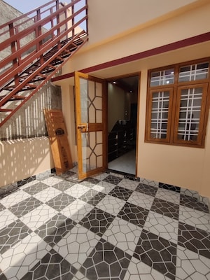 Bedroom in 3 BHK Independent House at Chandrabani – for Sale