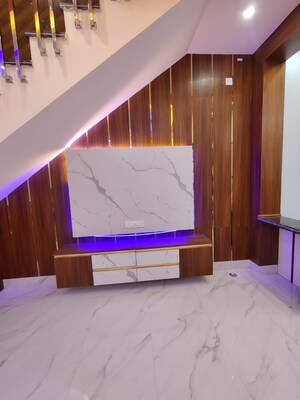 Bedroom in 3 BHK Independent House at Chandrabani – for Sale