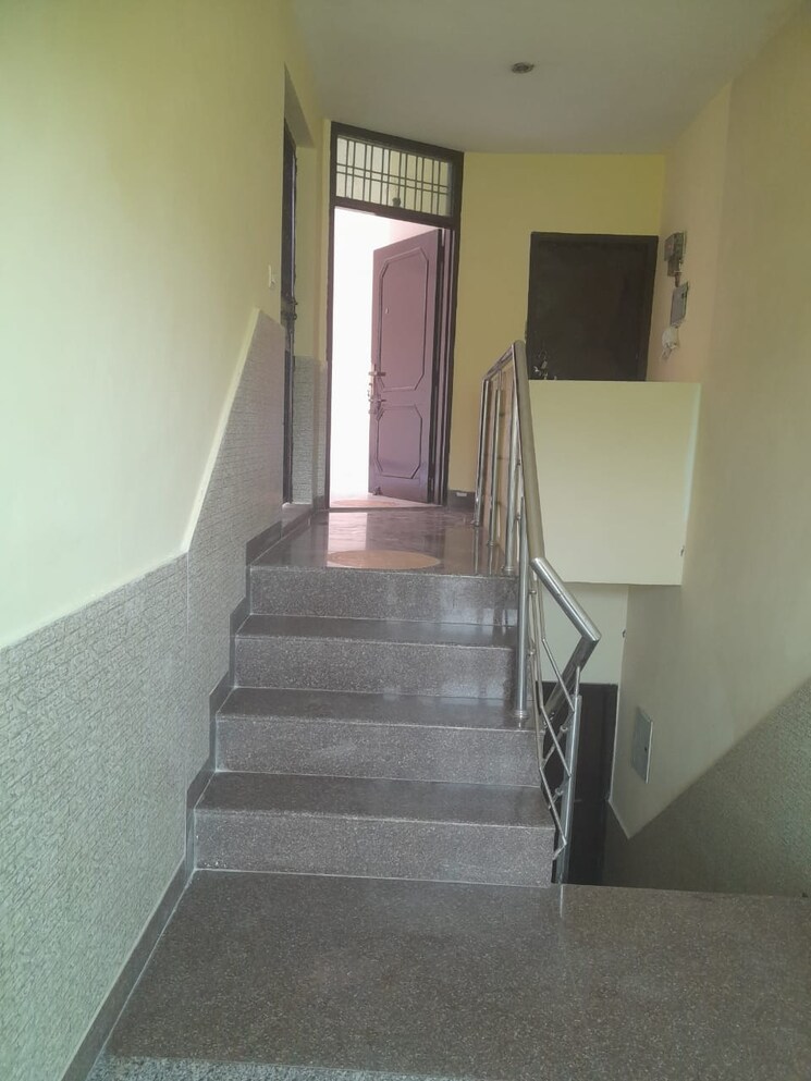 undefined, sector 28 3 Bedroom 2228 Sq.Ft. Independent House In Sector 28 Faridabad 8605230