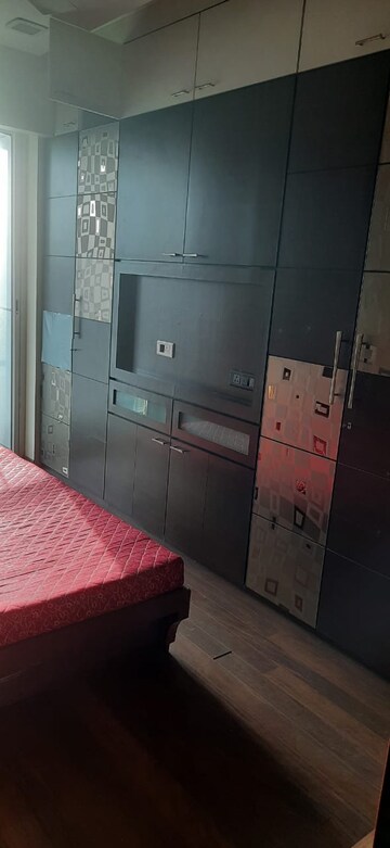 Bathroom in 2 BHK Apartment at Raheja Atlantis, Lower Parel – for Sale