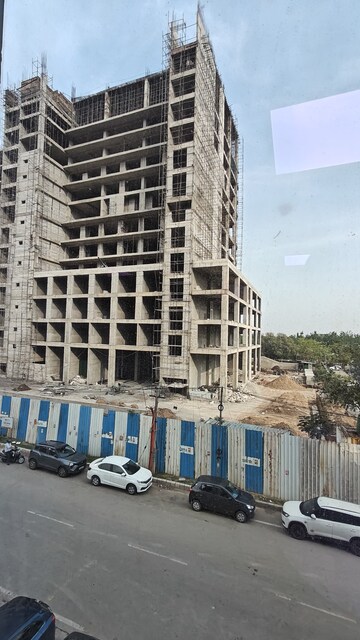  Office Space For Sale in Sector 74