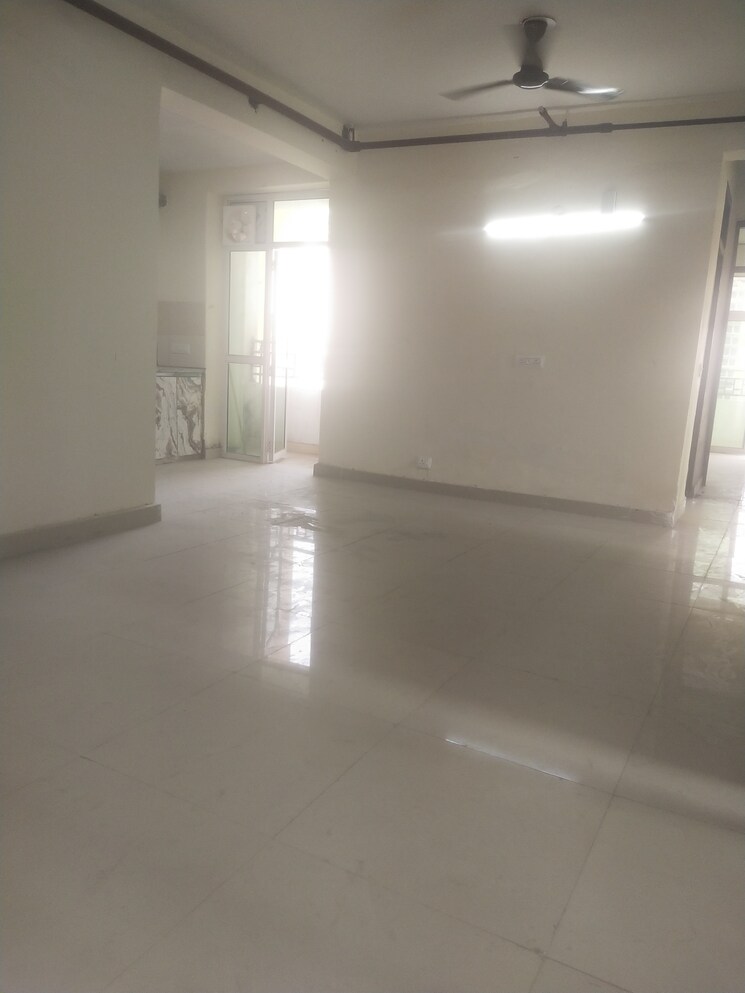 undefined, kbnows-apartment 4 Bedroom 1940 Sq.Ft. Apartment In Sector 16 Greater Noida Greater Noida 8605520