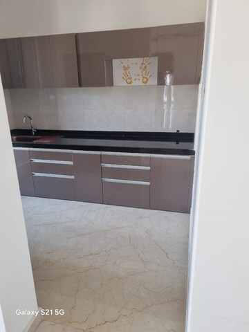 Kitchen in 3 BHK Apartment at Kalpataru Paramount, Kapur Bawdi – for Rent