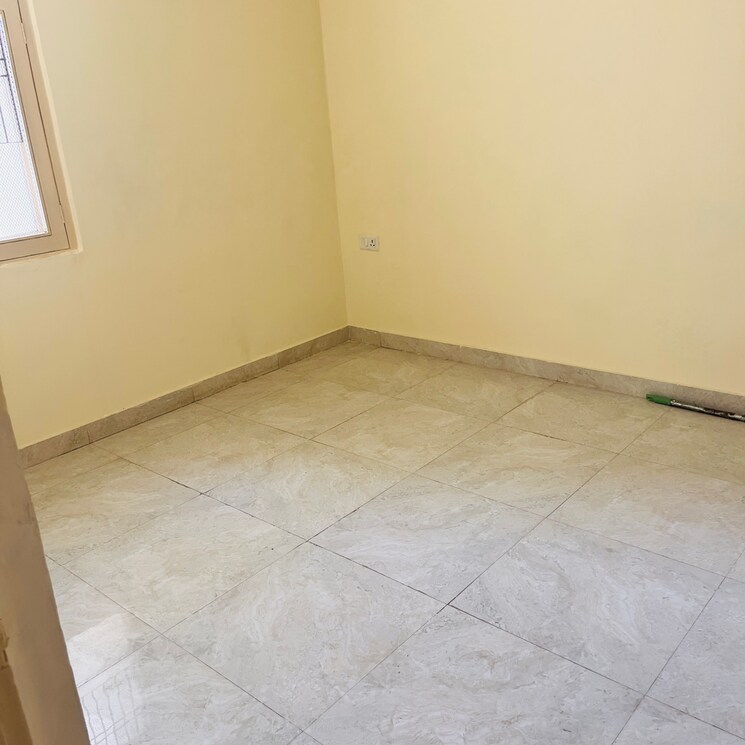 Room, svp-gulmohur-garden-phase-2 3 Bedroom 1485 Sq.Ft. Apartment In Ghukna Ghaziabad 8605659