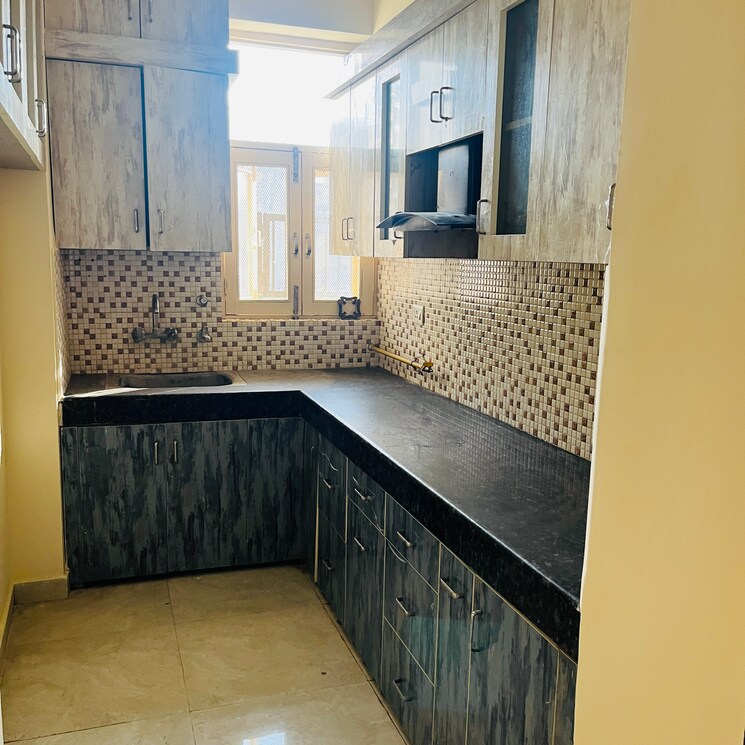 Kitchen, svp-gulmohur-garden-phase-2 3 Bedroom 1485 Sq.Ft. Apartment In Ghukna Ghaziabad 8605659