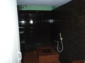 Parking in 2 BHK Independent House at Rt Nagar – for Rent