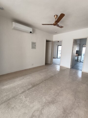 Room in 3 BHK Builder Floor at Birla Navya, Sector 63a – for Rent