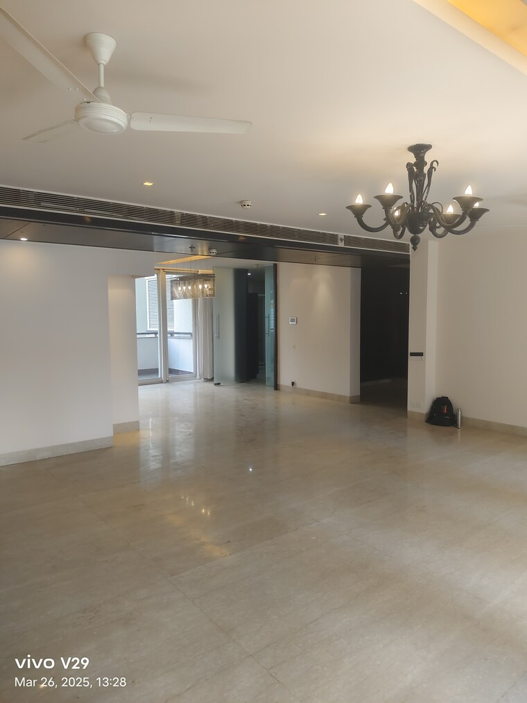 Room, tata-raheja-raisina-residency 4 Bedroom 3829 Sq.Ft. Apartment In Sector 59 Gurgaon 8605744