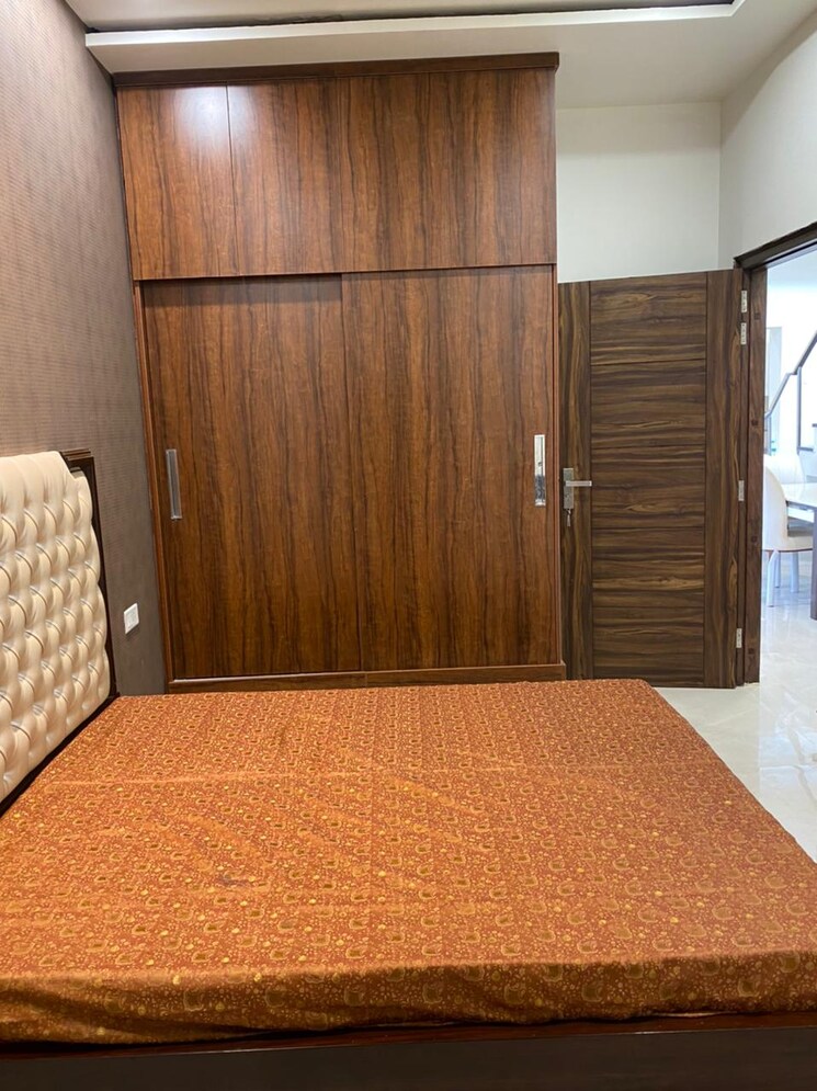 Room, ferozepur road 3 Bedroom 1810 Sq.Ft. Apartment In Ferozepur Road Ludhiana 8605725