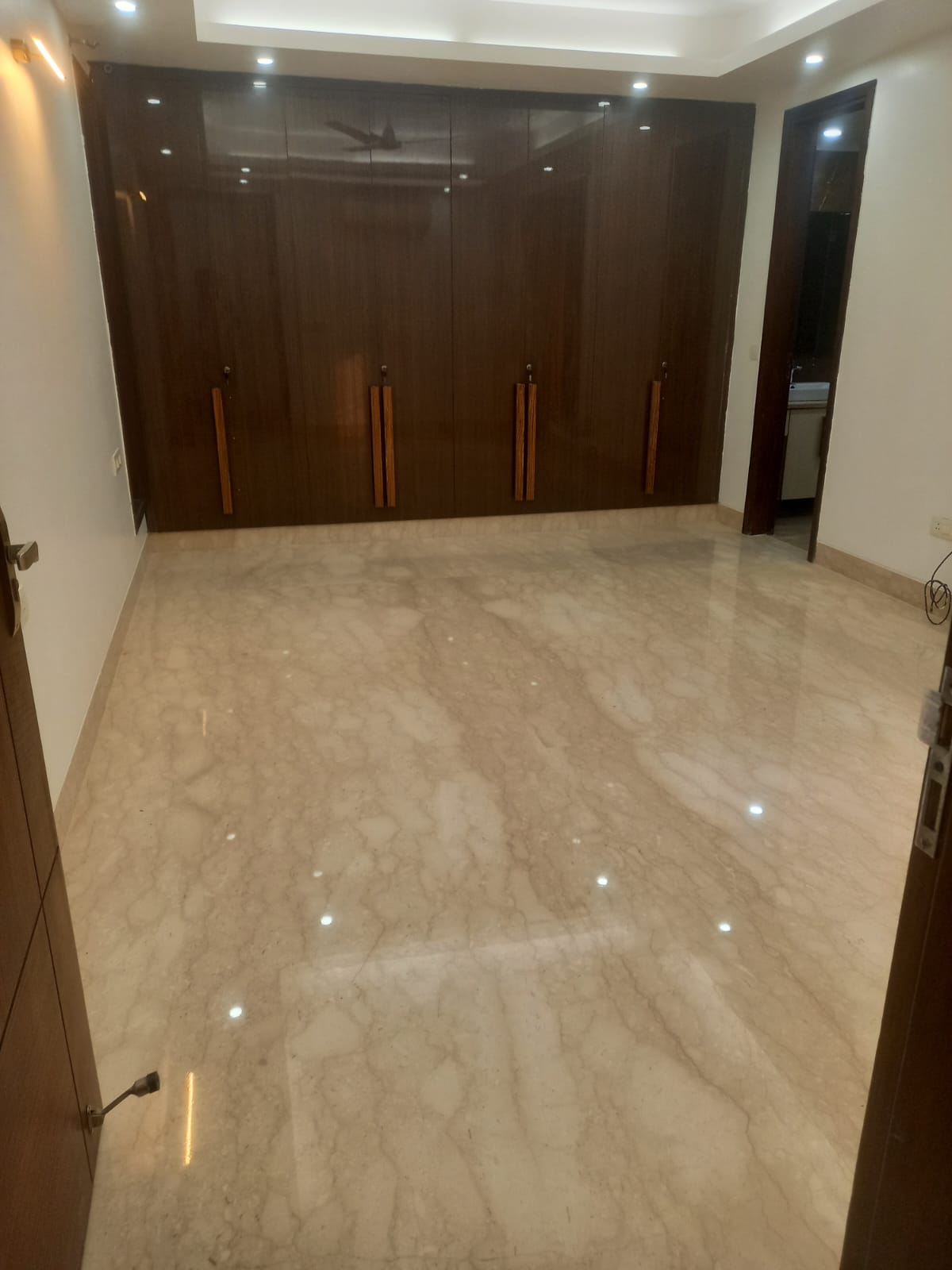 4 BHK Apartment For Sale in Getanjali Enclave South D