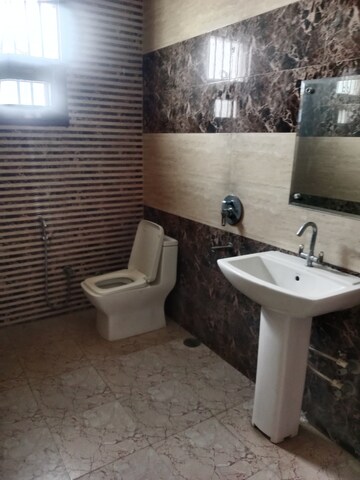 Bathroom in 3 BHK Builder Floor at Sector 7 – for Rent