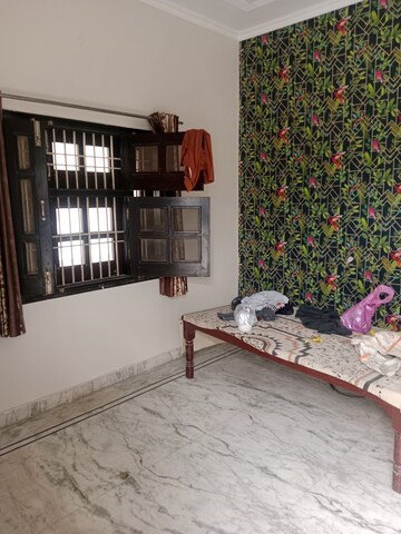 1 BHK Builder Floor For Rent in Sector 7