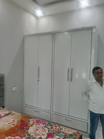 Furnished Amenities in 1.5 BHK Builder Floor at Ansals Sushant City – for Rent