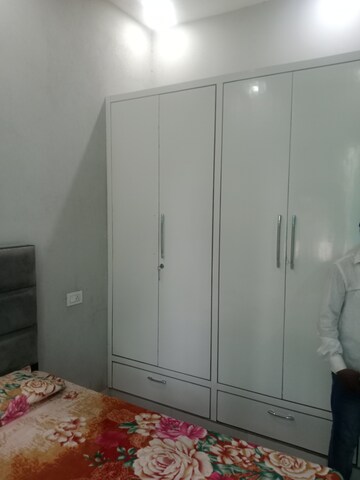 Furnished Amenities in 1.5 BHK Builder Floor at Ansals Sushant City – for Rent