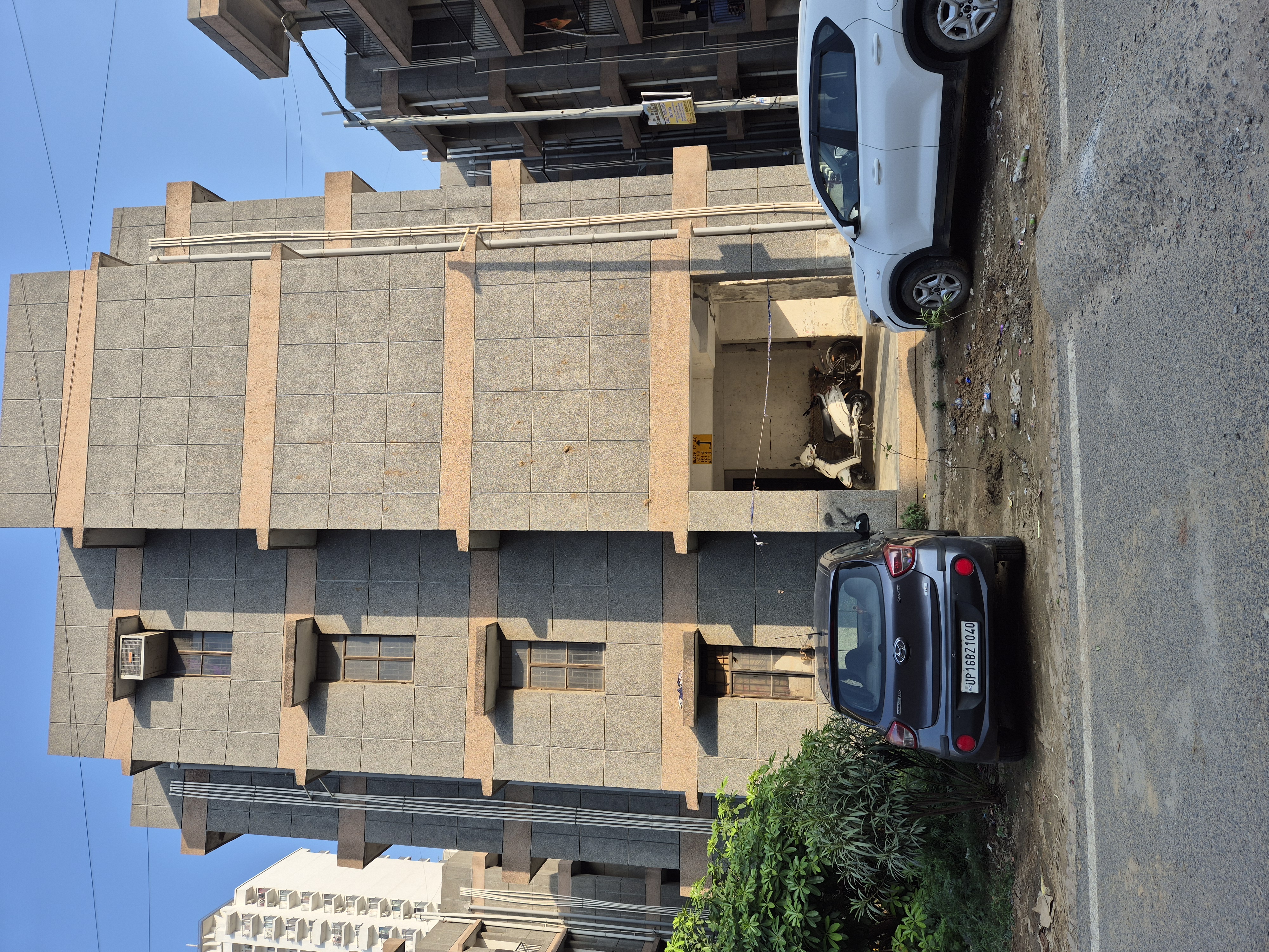 1.5 BHK Apartment For Sale in Ews Vaidpura Noida Extens