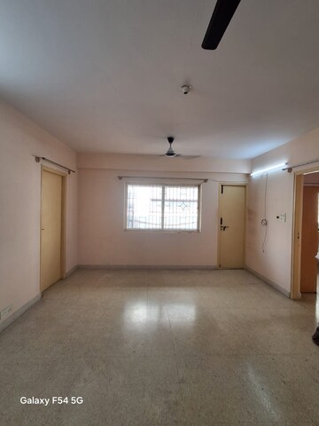 Room in 2 BHK Builder Floor at Rt Nagar – for Rent
