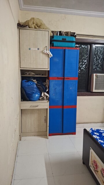 Furnished Amenities in 2 BHK Apartment at Regency Estate, Dombivli East – for Rent