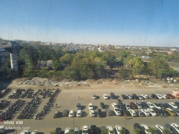  Office Space – Exterior View View at Zone ii - for Rent