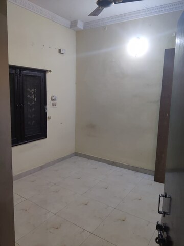 Room in 3 BHK Villa at Vishal Nagar – for Rent