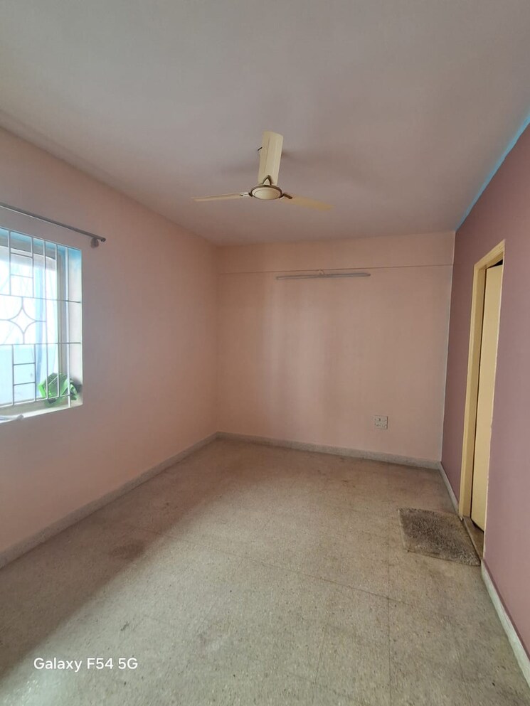 Room, rt nagar 2 Bedroom 1000 Sq.Ft. Builder Floor In Rt Nagar Bangalore 8607029