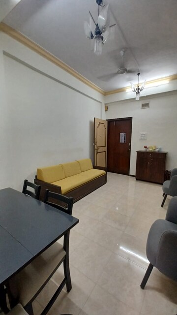 Living Room in 1.5 BHK Apartment at The Hirabad Mansion CHS, Mahim – for Rent