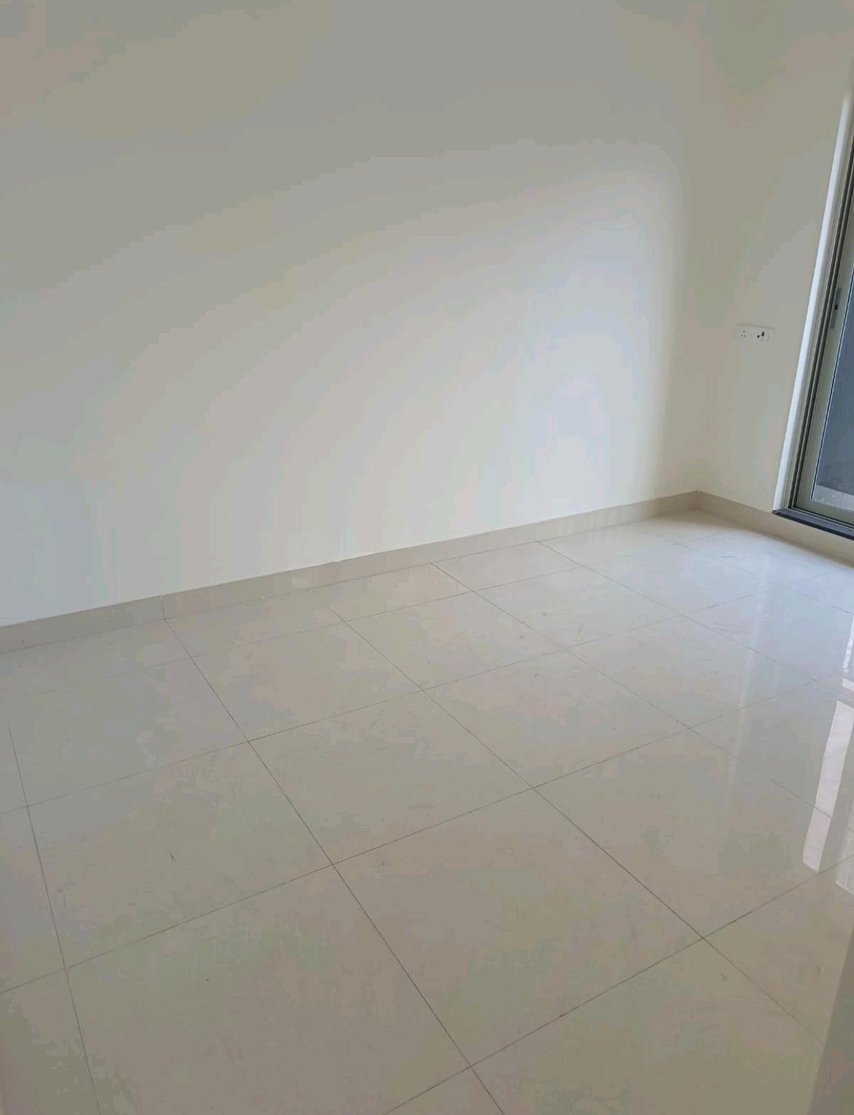 2 BHK Apartment For Rent in Ashar Metro Towers