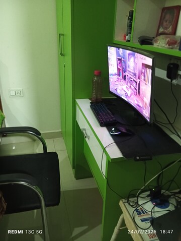Team Area in 1 BHK Apartment at Chincholi Apartment, Malad West – for Rent