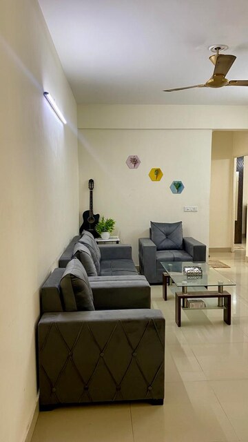 2 BHK Apartment For Rent in Suncity Avenue 102, Sector 102