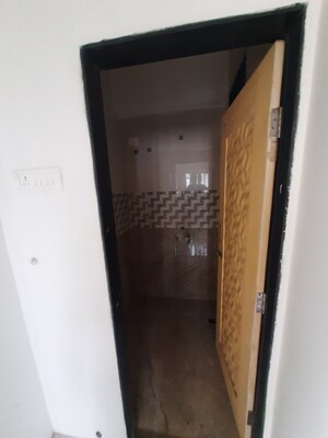 Furnished Amenities in 2 BHK Apartment at Dev Leo Tower, Oshiwara – for Sale