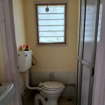 Bathroom in 1 BHK Apartment at Kalpak Estate, Wadala – for Rent