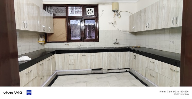 Kitchen, defence colony 3 Bedroom 2000 Sq.Ft. Apartment In Defence Colony Delhi 8607377